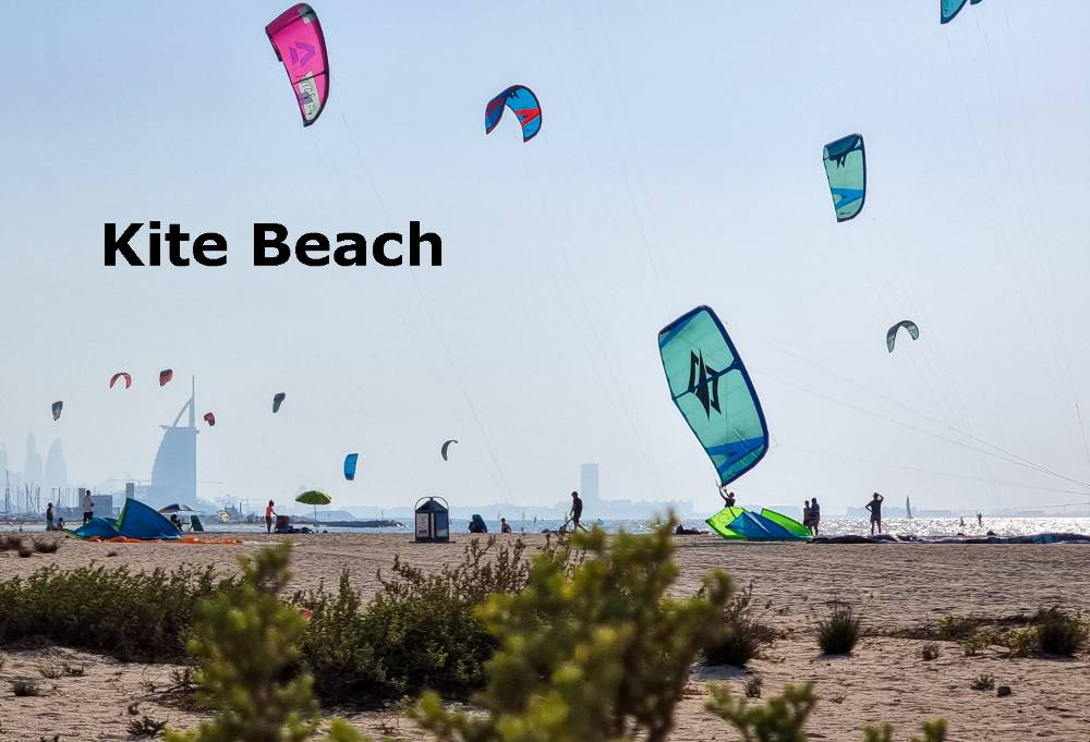 Experience the beauty of Kite Beach with soaring kites, a fantastic free attraction in Dubai.