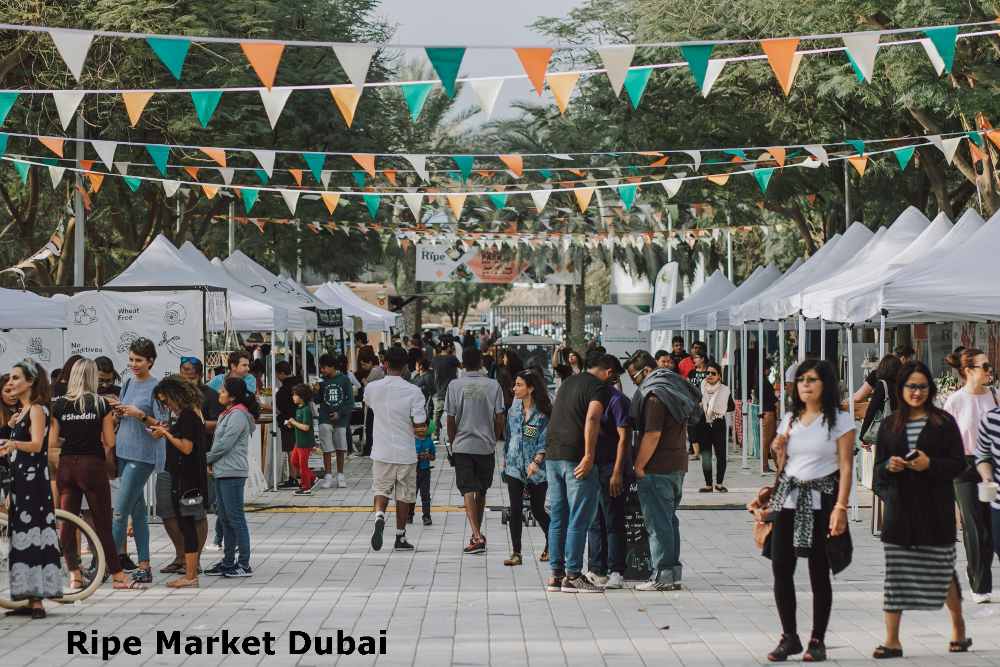 People are enjoying with their families at Ripe Market Dubai.
